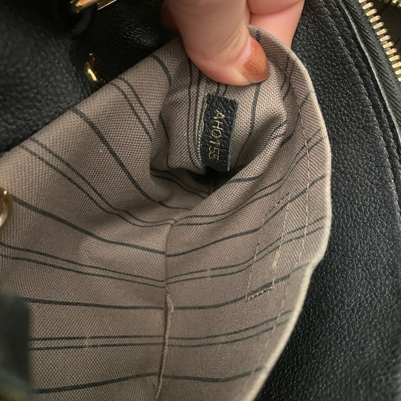 Louis vuitton Montaigne bb - Picture 7 of 15